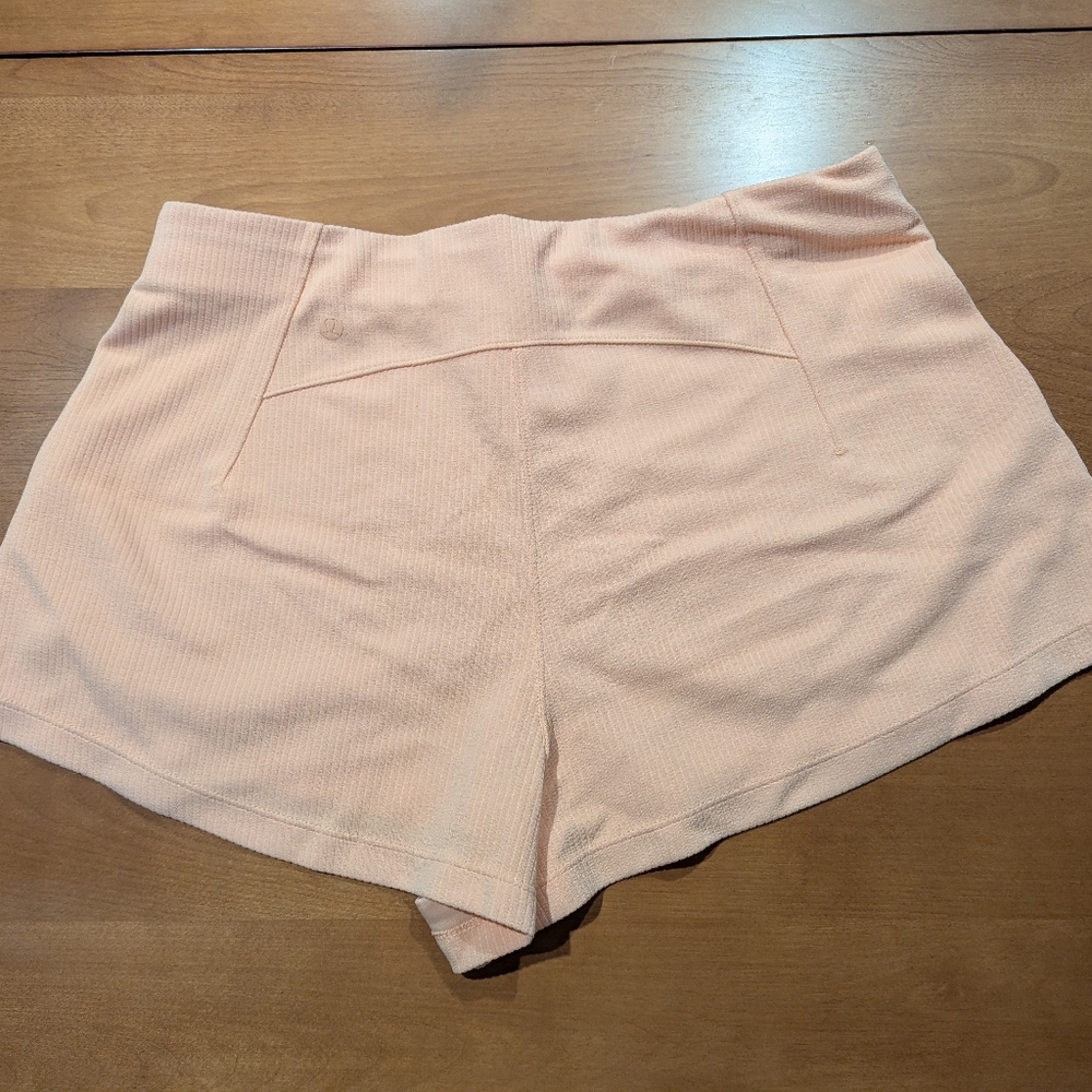 Lululemon Ribbed Softstreme High-Rise Short 2" - Picture 3 of 5